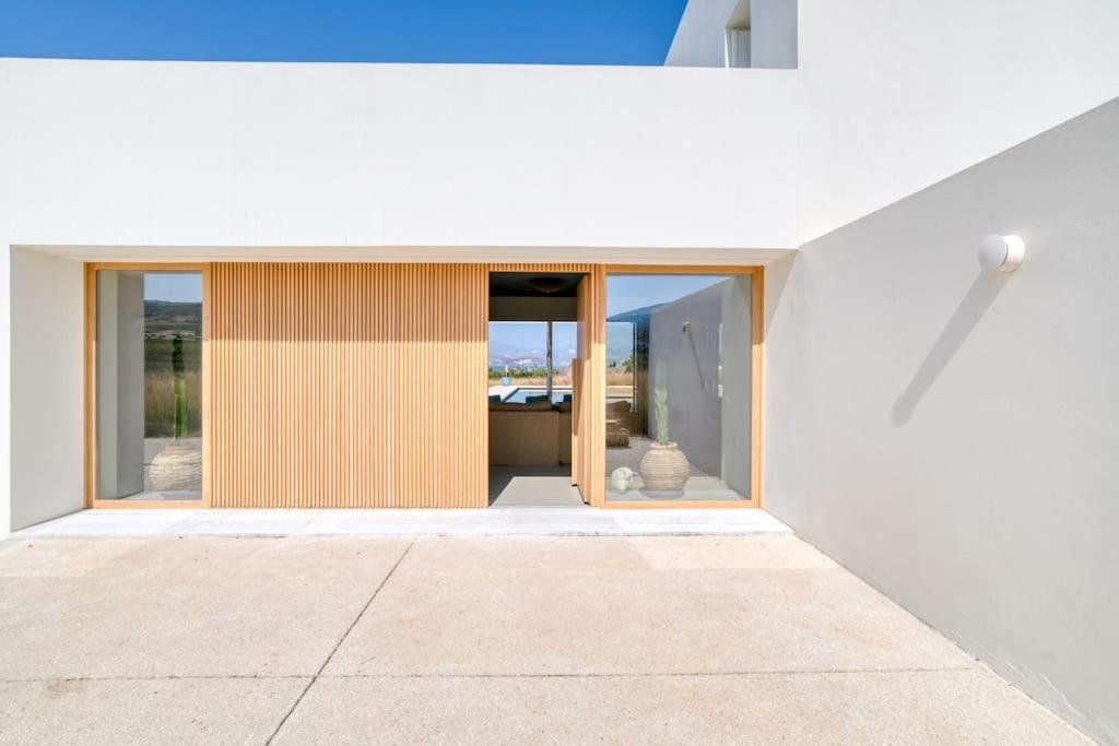 Villa Lampsi - Spacious & Modern Isterni  Dış mekan fotoğraf